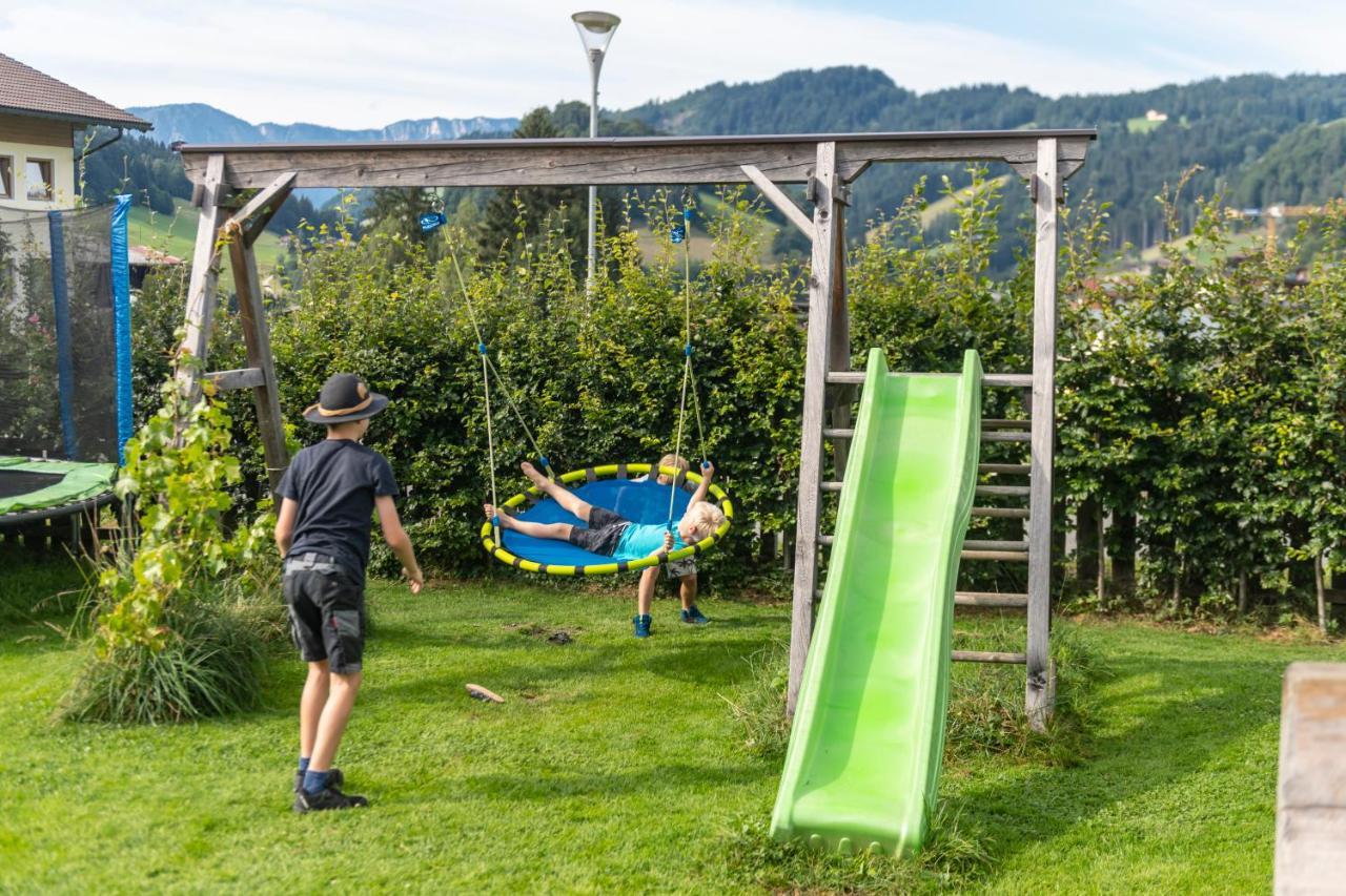 Hartlhof Urlaub Am Baby- Und Kinderbauernhof Villa Niederau Luaran gambar